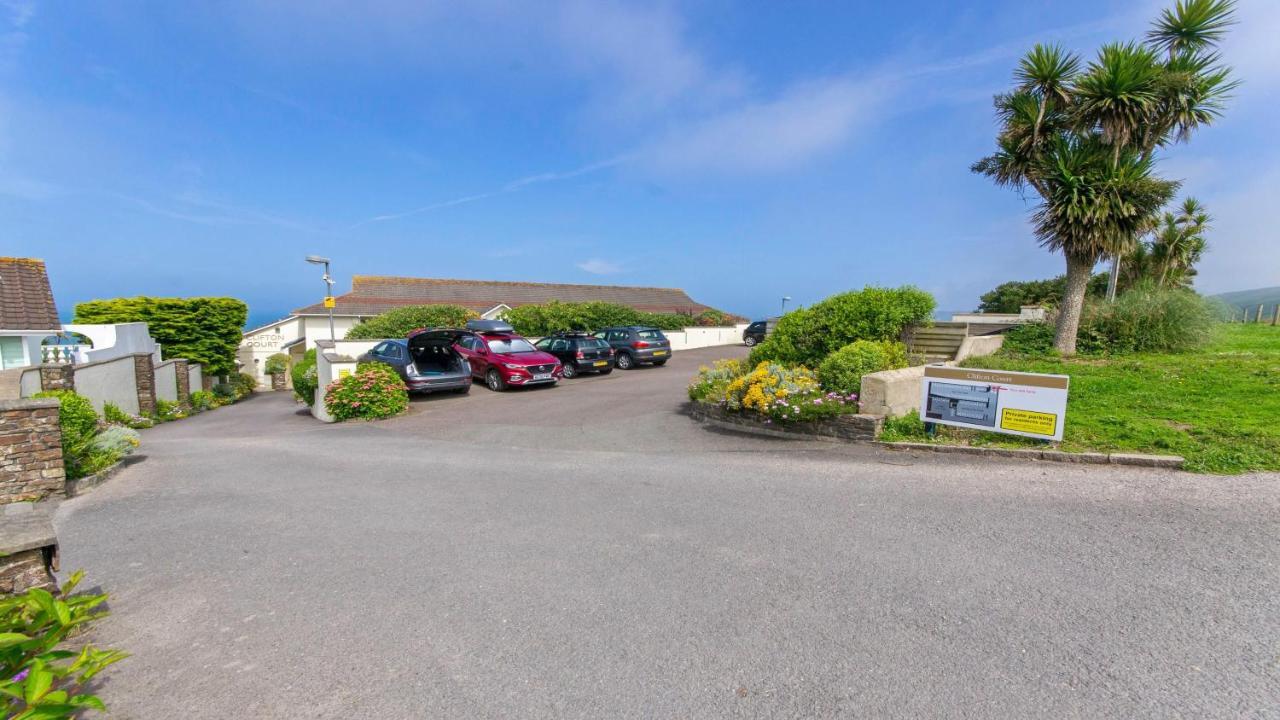 Clifton Court Apt 23 With Seaviews & Heated Pool Apartamento Croyde Exterior foto